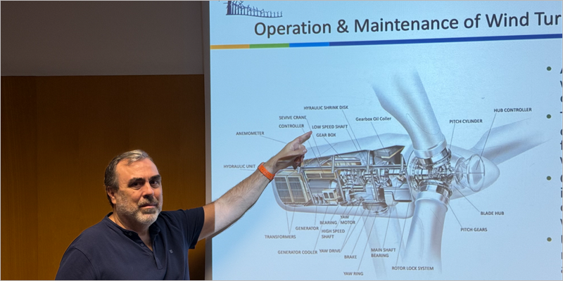 coordinador del proyecto TWEED, Julio Melero, investigador del instituto ENERGAIA, han presidido la apertura del encuentro