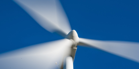 Un estudio abre la puerta a que las turbinas eólicas ayuden a formar la red eléctrica del futuro