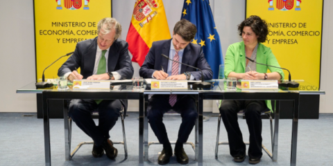 Nuevo préstamo del BEI para desarrollar y expandir las redes eléctricas inteligentes en España