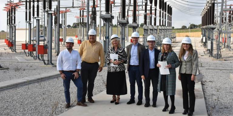 La nueva línea El Zumajo-Puerto Real de 220 kV entrará en servicio en las próximas semanas