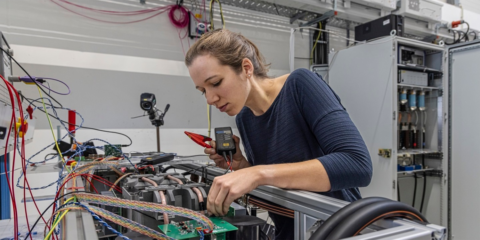 Desarrollan una tecnología de media tensión para estaciones de carga rápida de varios megavatios