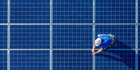 El programa Energize de Schneider Electric apoya a cuatro empresas sanitarias que colaboran en un PPA