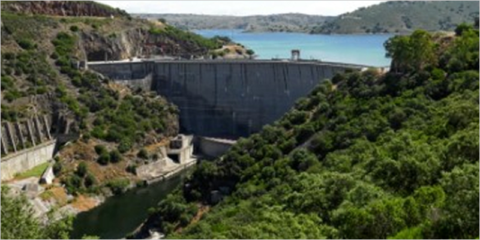 El BEI financia las obras de mejora del complejo hidroeléctrico de bombeo de Valdecañas