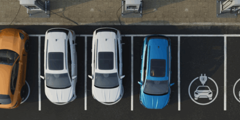 Aumentan las ventas mundiales de vehículos eléctricos y el número de puntos de recarga públicos