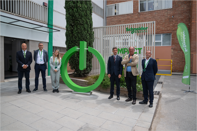 acto para celebrar el hito de conseguir ser una fábrica Cero CO2 e inaugurar la microgrid