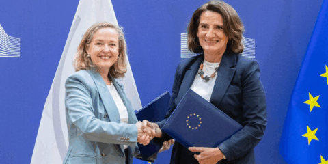 Nuevo acuerdo del BEI y la Comisión Europea para apoyar la industria limpia en la UE