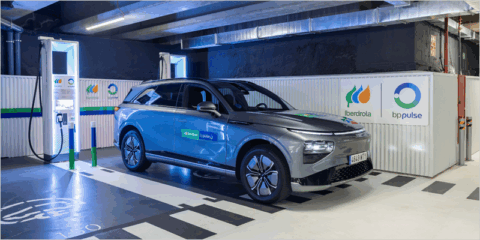 La estación de Metro de Nuevos Ministerios de Madrid estrena 40 cargadores para vehículos eléctricos