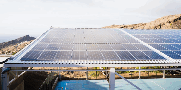 En marcha la comunidad energética de Alojera tras la entrada en servicio de la central fotovoltaica con baterías