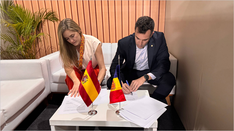 firma del convenio entre Andorra y España