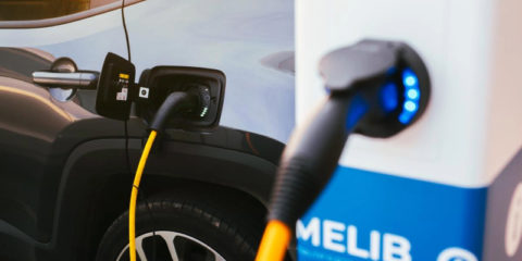 La red de recarga de vehículos eléctricos en Menorca registra un incremento de actividad en 2025