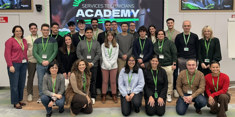 Arranca en España la Schneider Services Academy para impulsar profesionales en infraestructuras críticas