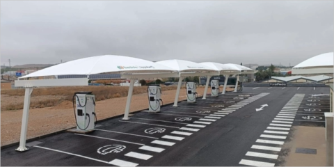 Nuevo hub de recarga ultrarrápida en Navarra con 20 puntos de carga para vehículos eléctricos