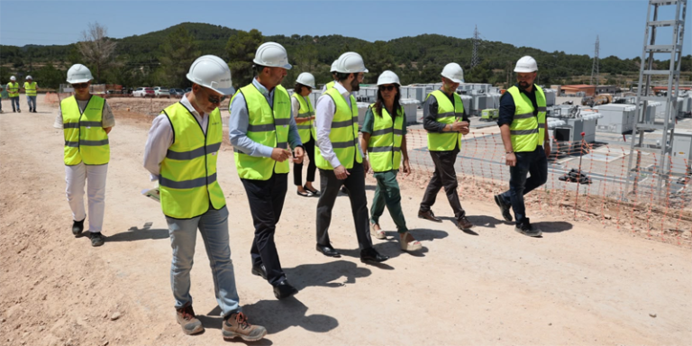 Avanzan las obras del sistema de baterías de Sant Antoni para reforzar el suministro eléctrico de Ibiza