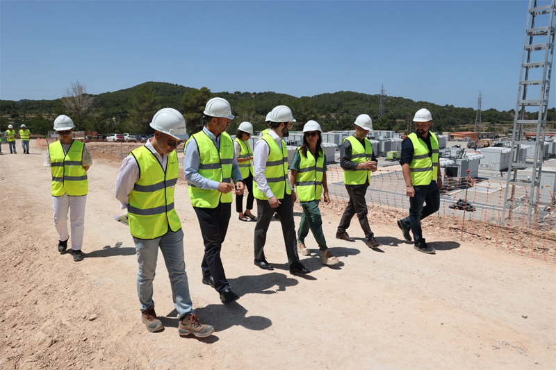 Avanzan las obras del sistema de baterías de Sant Antoni para reforzar el suministro eléctrico de Ibiza