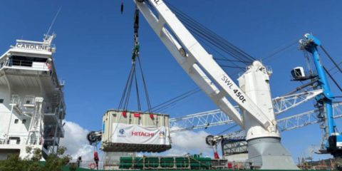 Comienza el traslado de los transformadores de la interconexión eléctrica del Golfo de Bizkaia