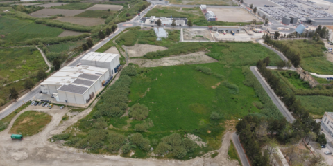 Luz verde a una planta fotovoltaica con almacenamiento en el Puerto de Motril de Granada