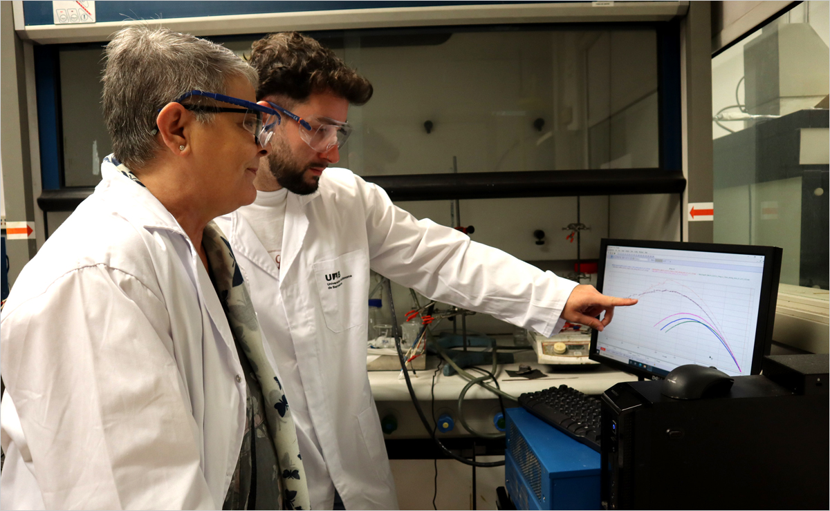 Una nueva arquitectura aumenta hasta un 80% la potencia de las baterías de zinc-aire