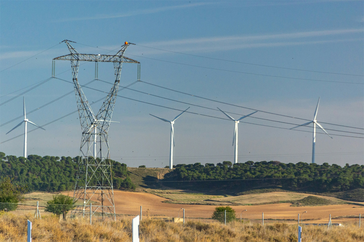 Audiencia pública para regular el agregador independiente y la contratación de varios comercializadores eléctricos