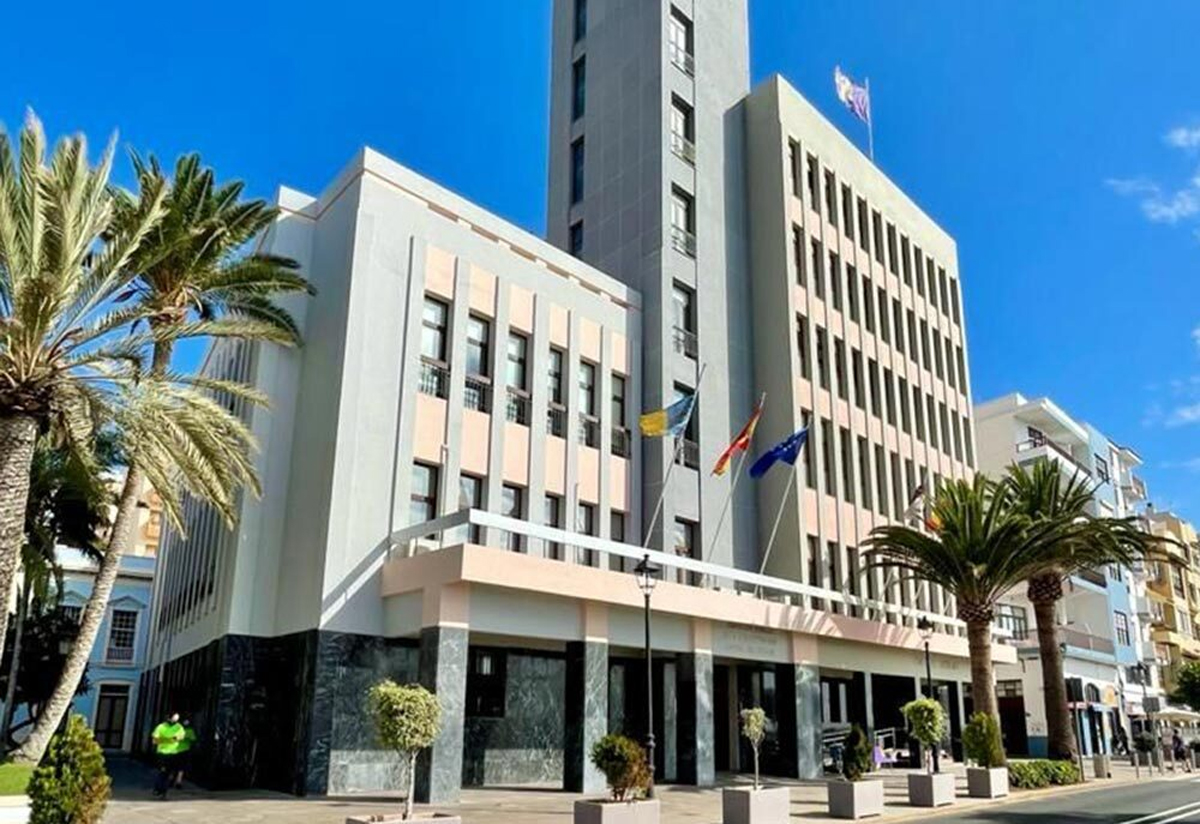 Batería de almacenamiento energético asociada al autoconsumo fotovoltaico en una vivienda de La Palma.